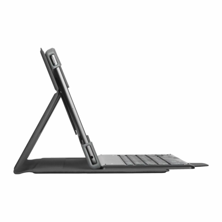 Targus Pro-Tek Universal Keyboard Case for Tablets stand side